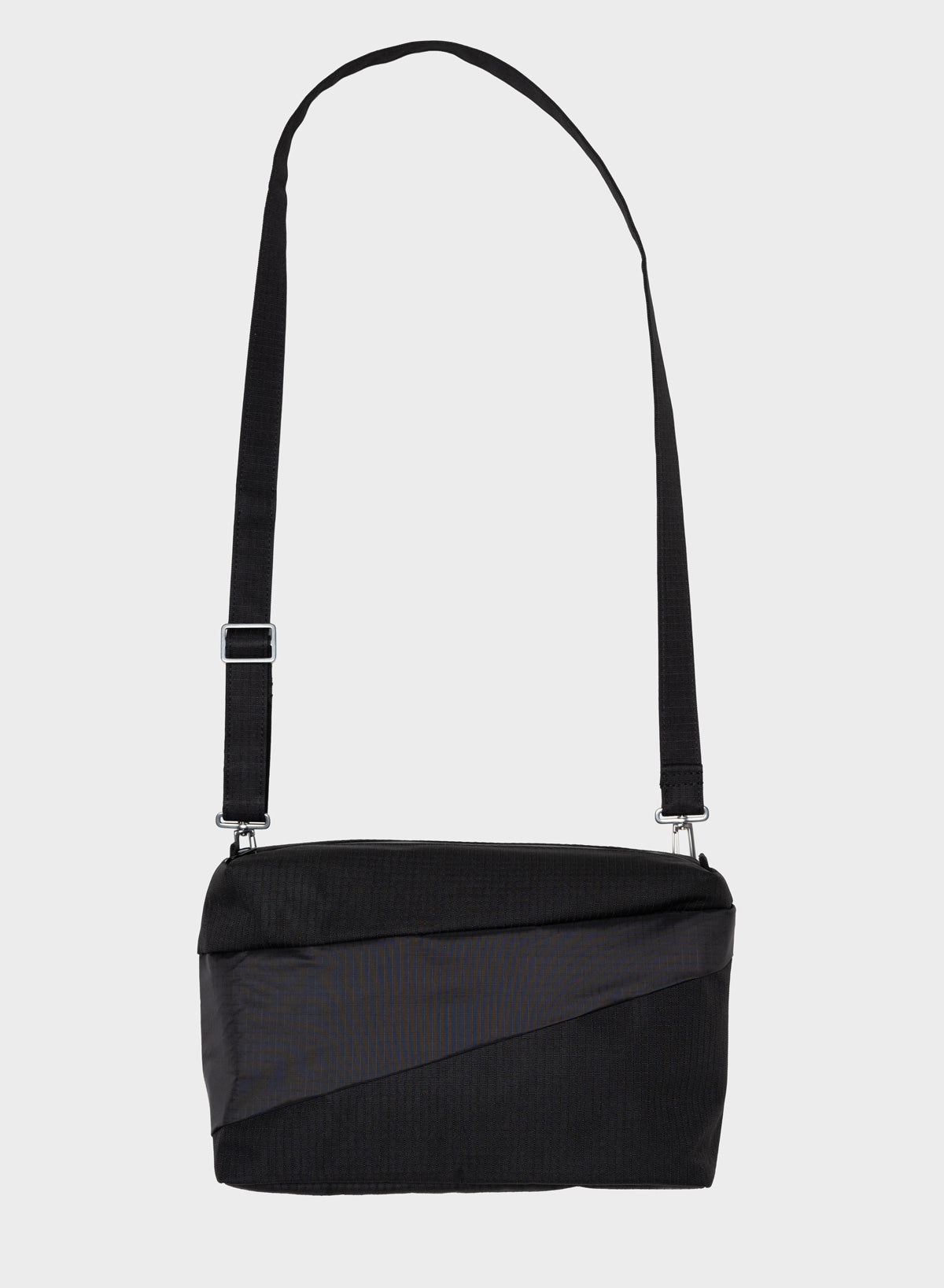 The New Bum Bag Black & Black Medium